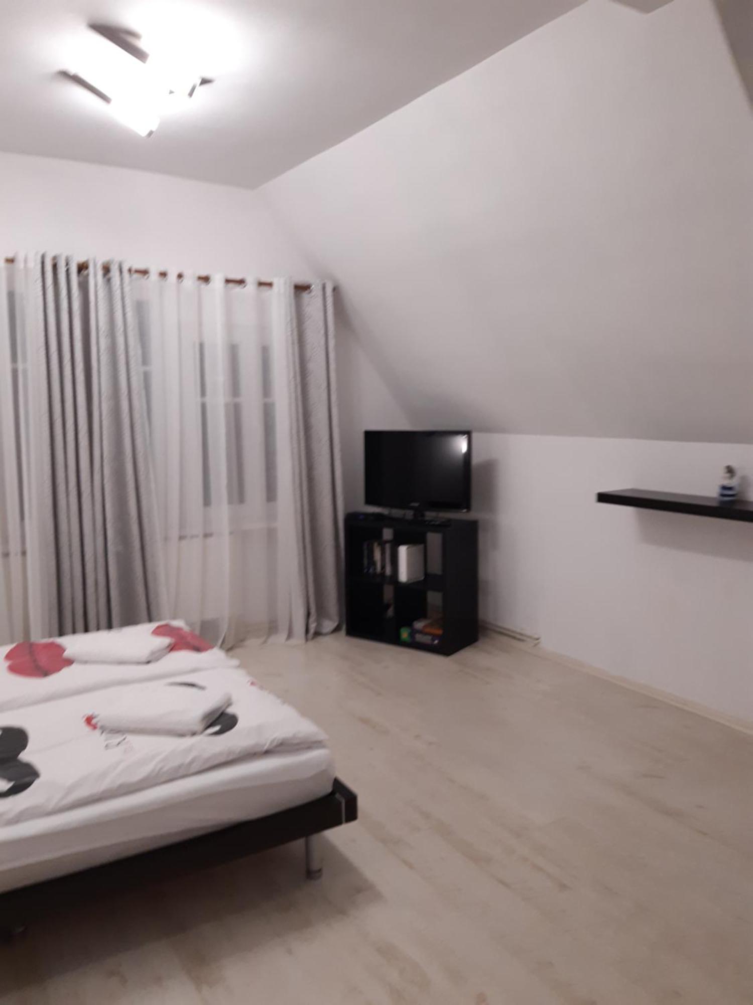 Bialy Apartament 波兰尼卡-兹德鲁伊 外观 照片
